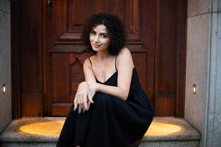 German pretty woman alla from munich with Light Brown hair 42 years old photo-45