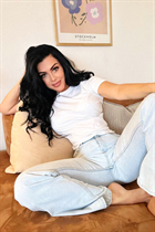 Perfect woman anna from zurich with Black hair age 36 photo-3
