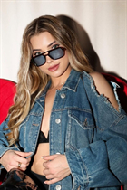 stone mountain bride anna with Light Brown hair age 30 photo-63