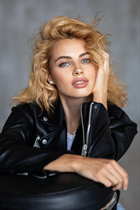 Femme ukrainienne pour sortir avec olga de kiev avec Blond cheveux, âge 40 photo-1