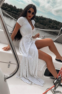 Gorgeous russian sabina from moscow with Black hair age 24