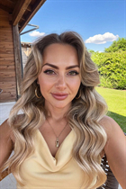 Rencontre une fille ukrainienne iryna de berlin avec Blond cheveux, âge 40 photo-5
