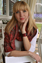 Dating for beautiful lesya from poltava with Blonde hair age 38