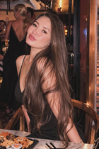 denver mariée ainyra avec Brunette cheveux, âge 35 photo-21