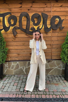 Bride from palermo anna with Light Brown hair age 29 photo-16