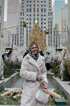 new york mariée bohdana avec Blond cheveux, âge 28 photo-4