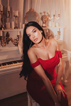 Single Ukrainian lady neonilla from ivano-frankovsk with Black hair age 28 photo-6