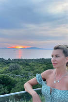 Ukrainian single woman tatiana from kiev with Blonde hair age 45 photo-58