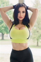 Jolie fille dasha de warsaw avec Brunette cheveux, âge 19
