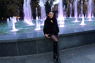 Perfect woman svetlana from besançon with Dark Brown hair age 45 photo-8