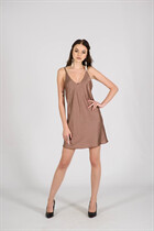 Beautiful women from ukraine alina from nikolaev with Light Brown hair age 23 photo-3