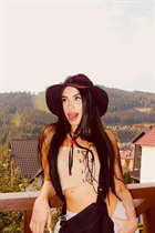 Superbe femme ukrainienne polina de odessa aux cheveux Chatain clairs, age 23 photo-1