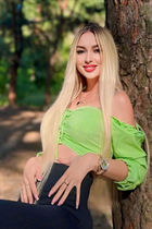 Ukrainian woman online krystyna from krivoy rog with Blonde hair age 29 photo-8