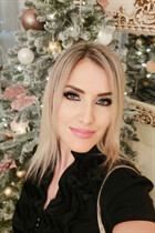 Single Ukrainian lady zinaida from odessa with Blonde hair age 44 photo-12