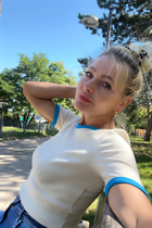 Bride from vienna olena with Blonde hair age 50 photo-4