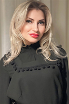 Mariée de amsterdam eleonora avec Blond cheveux, âge 49 photo-5