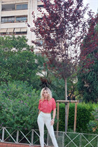 Bride from valencia elena with Blonde hair age 38 photo-7