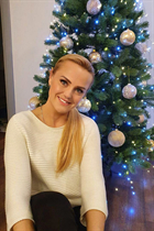 Belle femme roumaine ilona de bucharest avec Blond cheveux 48 ans photo-11