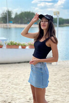 Pretty girl valeria from miami with Dark Brown hair age 39 photo-9