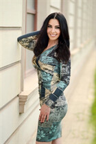 Hermosa chica ucraniana yulia de des-moines con pelo Negro y edad 45 photo-3