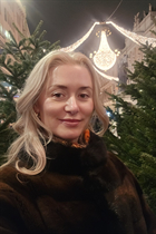 Pretty girl anna from vienna with Blonde hair age 45 photo-3