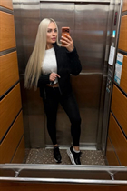 Dating a ukrainian woman anastasiia from kharkov with Blonde hair age 31 photo-15