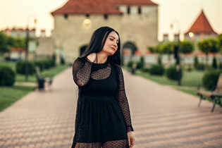 Épouser une femme moldave evghenia de benderi avec Noirs cheveux, âge 40 photo-8