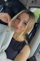 Ukrainian wife mariana from kropyvnytskyi with Blonde hair age 27 photo-12