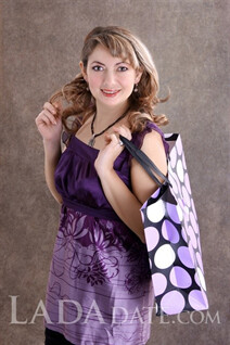 Ukrainian girl ludmila from feodosiya with Light Brown hair age 45