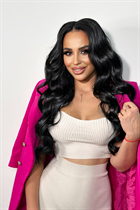 Superbe femme ukrainienne natalia de essen aux cheveux Noirs, age 29 photo-2