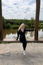 Femme ukrainienne célibataire amina de odesa avec Blond cheveux, âge 19 photo-2