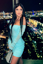 riga mariée karina avec Noirs cheveux, âge 30 photo-1