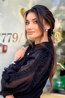 Dating moldovan woman julia from tiraspol with Dark Brown hair age 29