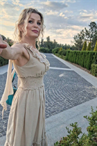 Ukrainian woman for dating irina from dnipro with Blonde hair age 57 photo-4