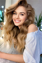 Belle femme ukrainienne célibataire kateryna de kiev avec Chatain clairs cheveux, âge 19 photo-8