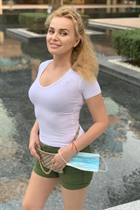 Jolie fille liudmyla de los angeles avec Blond cheveux, âge 59 photo-1