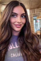 quebec bride tatiana with Dark Brown hair age 29 photo-6