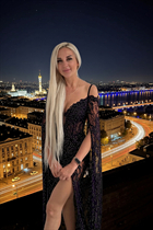 Wife from Ukraine nika from kyiv with Blonde hair age 40 photo-1