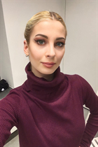 Stunning Ukrainian girl maria from kiev with Blonde hair age 23 photo-1