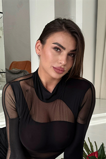 Mujer perfecta olga de helsinki con pelo Marrón claro y edad 32