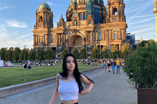 Ukrainian pretty girl nicole from kyiv with Black hair age 26 photo-15