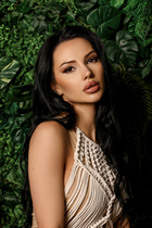 Ukrainian wife julia from vinnytsia with Black hair age 34 photo-9