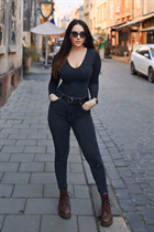 Chica de los angeles kateryna con pelo Marrón oscuro y edad 33 photo-30