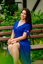 Dating a ukrainian woman larisa from kiev with Dark Brown hair age 43 photo-18