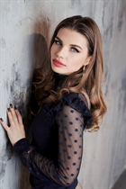 ottawa mariée darina avec Chatain clairs cheveux, âge 36 photo-17