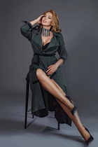 Mujer alemana lilianna de eichstatt con pelo Rubio y 47 años photo-2