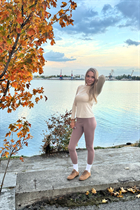 Ukrainian woman for marriage yulia from dnieper with Light Brown hair age 39 photo-8