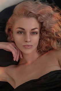 Ukrainian girl for marriage valeriya from poltava with Blonde hair age 33