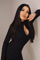 denver bride ainyra with Dark Brown hair age 35 photo-10