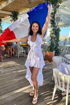 Pretty girl olga from saint-tropez with Dark Brown hair age 44 photo-5